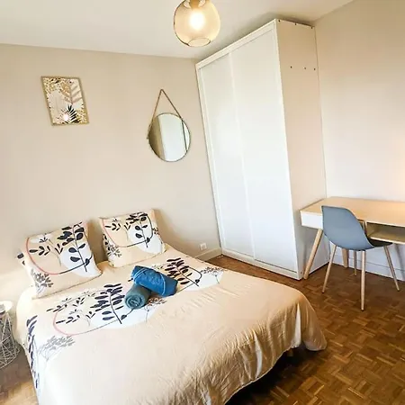 Cosy Mure 4Ch - Stationnement Gratuit Pau Exterior foto