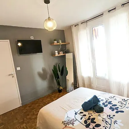 Cosy Mure 4Ch - Stationnement Gratuit Pau Exterior foto